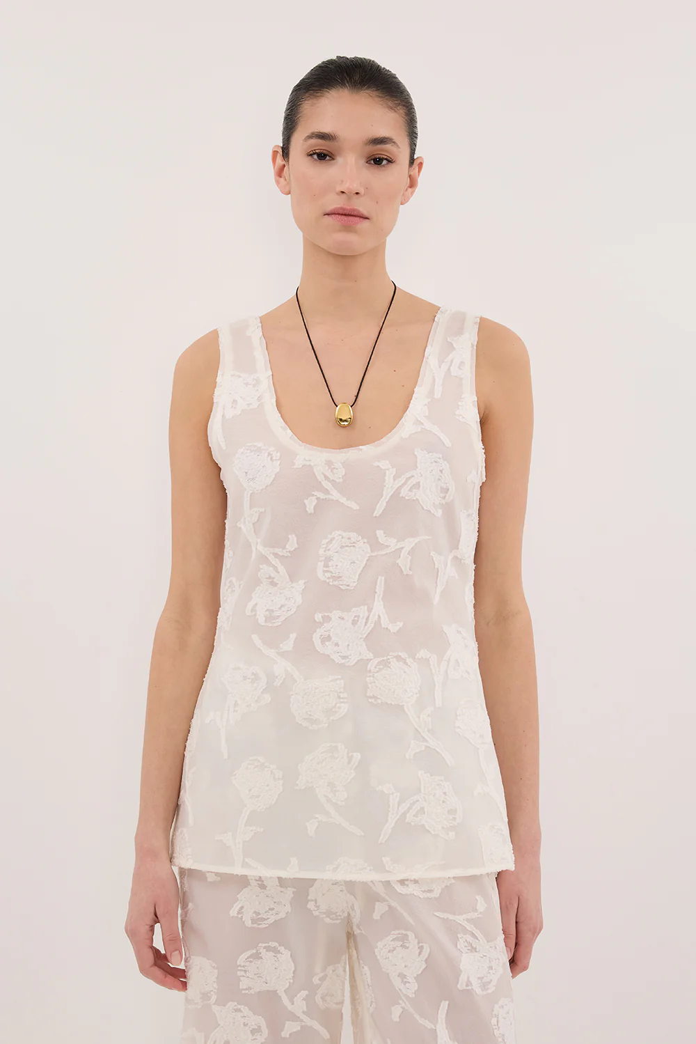 AZALEA OFF WHITE JACQUARD CAMI TOP - Yukikoi