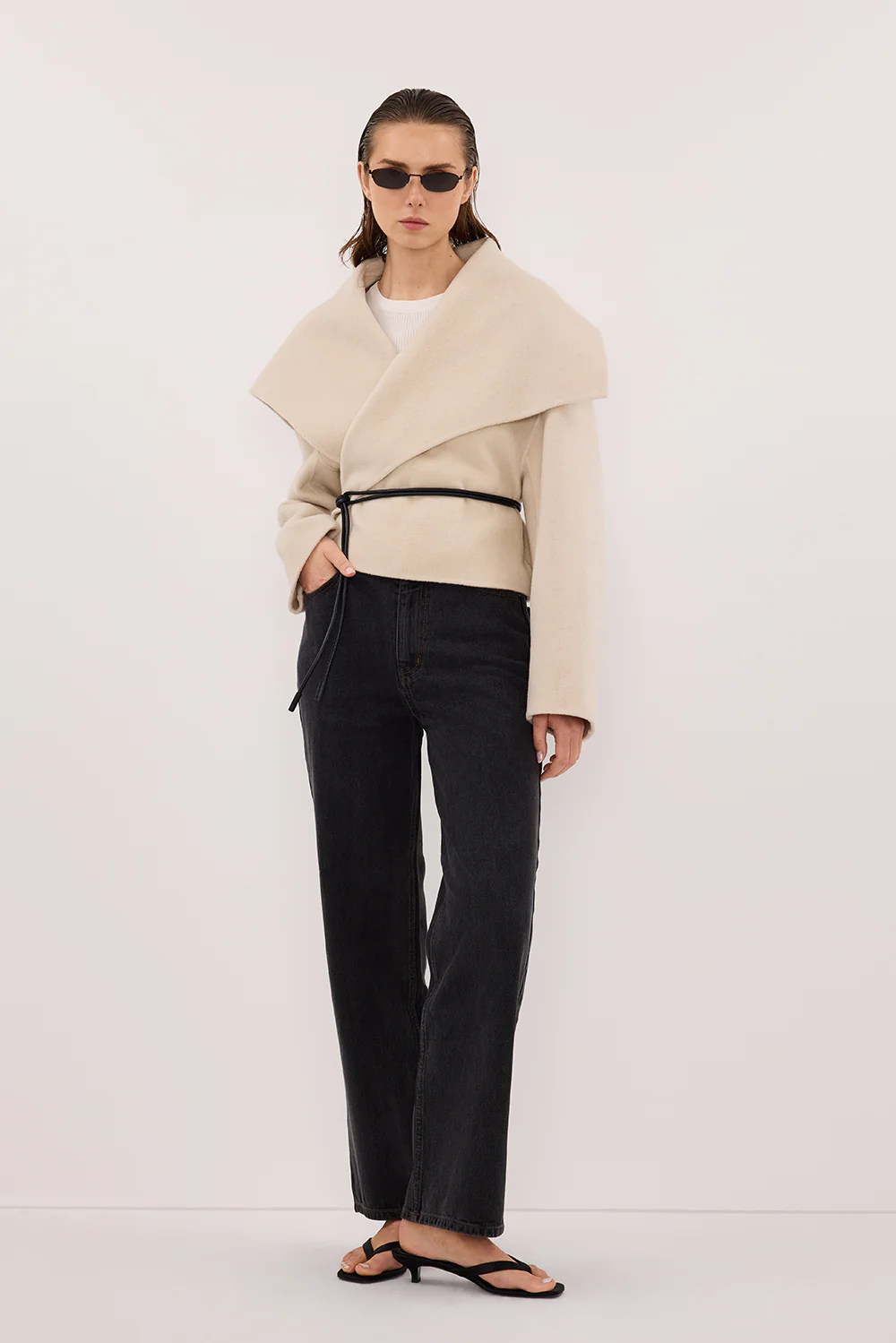 WESTIN BLACK RINSE STRAIGHT JEAN - Yukikoi