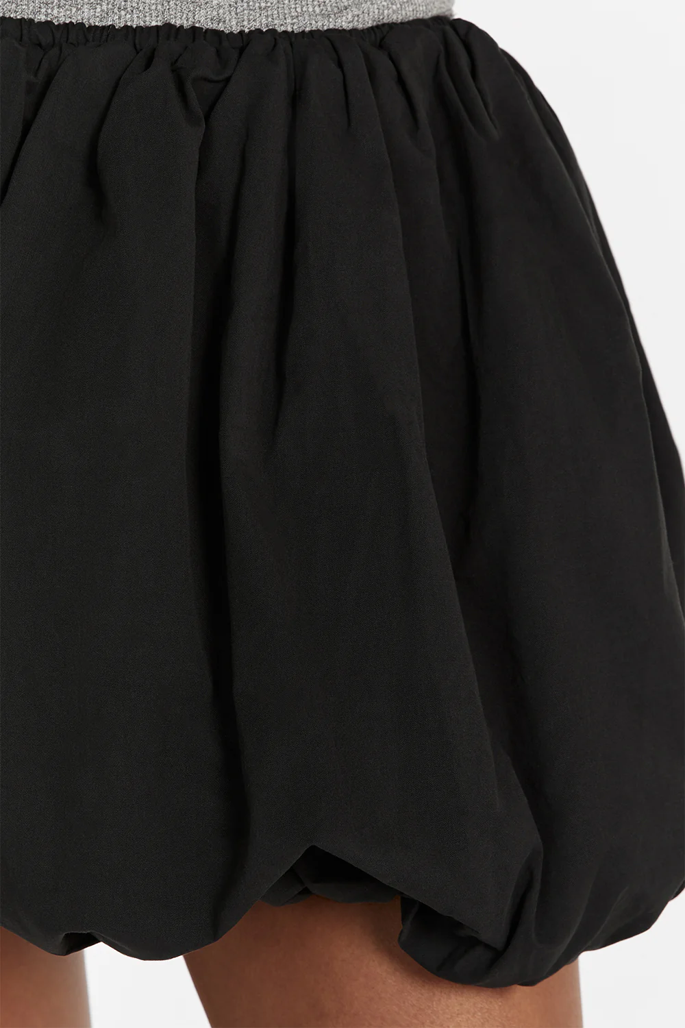 STEVIE BLACK BUBBLE MINI SKIRT - Yukikoi