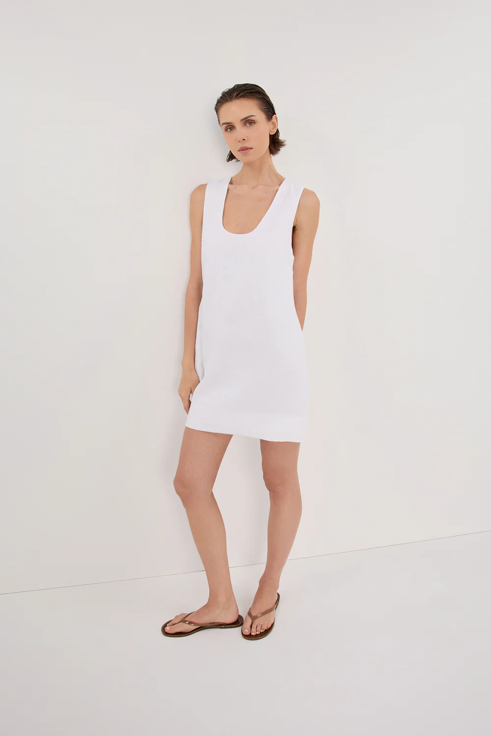 LOTUS WHITE LINEN MINI DRESS - Yukikoi