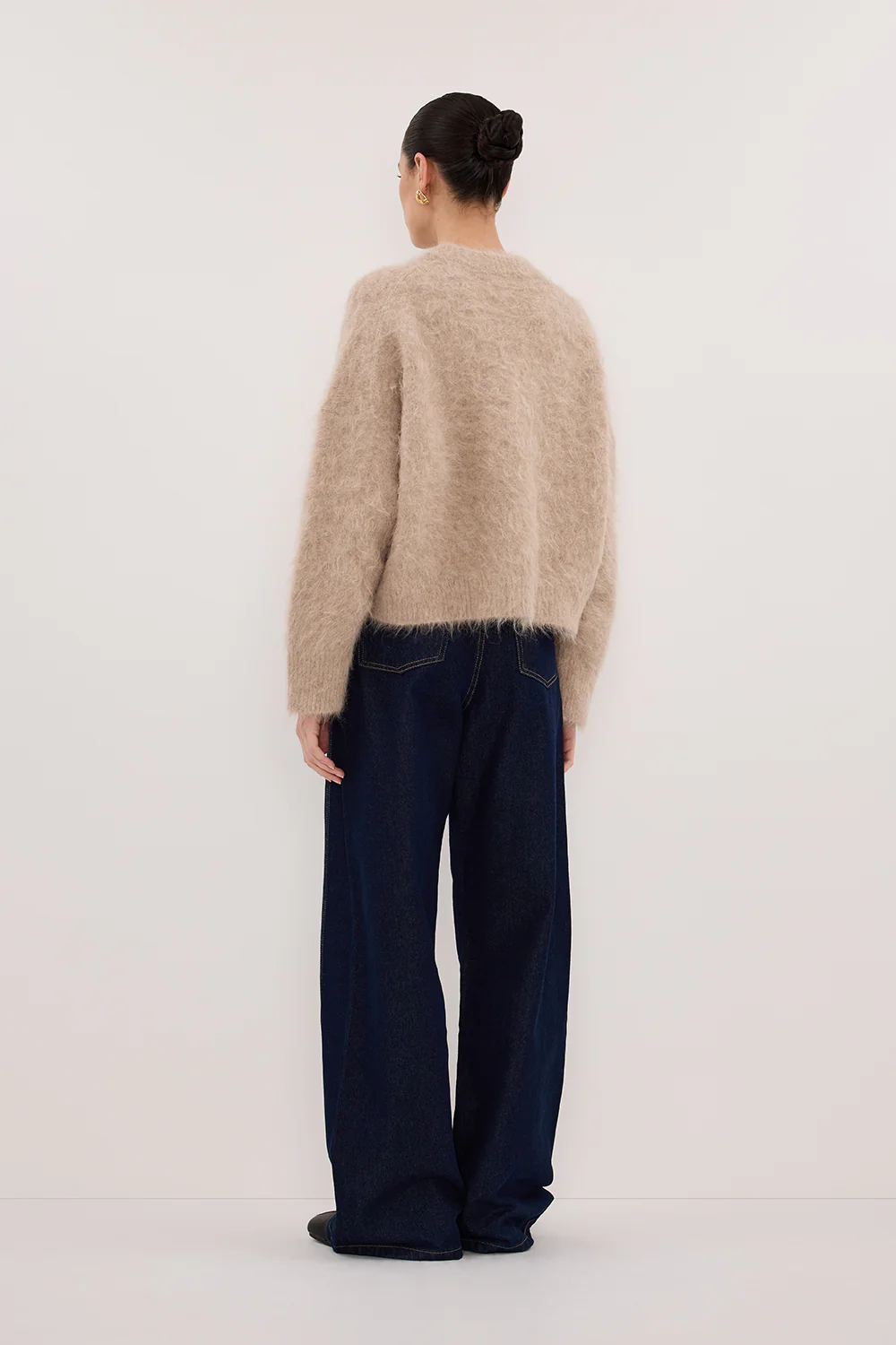 SALMA OAT TUCK SLEEVE JUMPER - Yukikoi