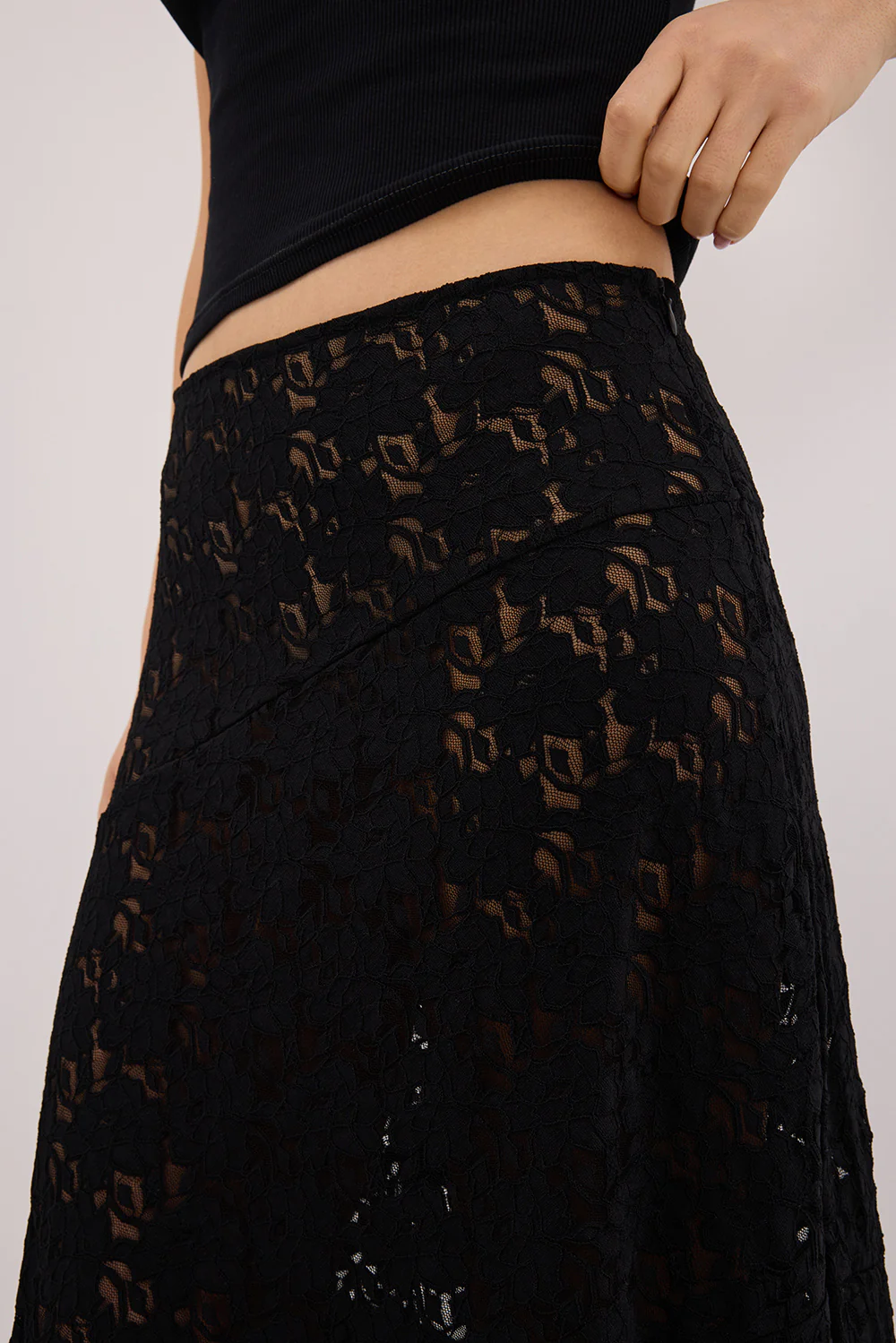 LOULA BLACK LACE SKIRT - Yukikoi