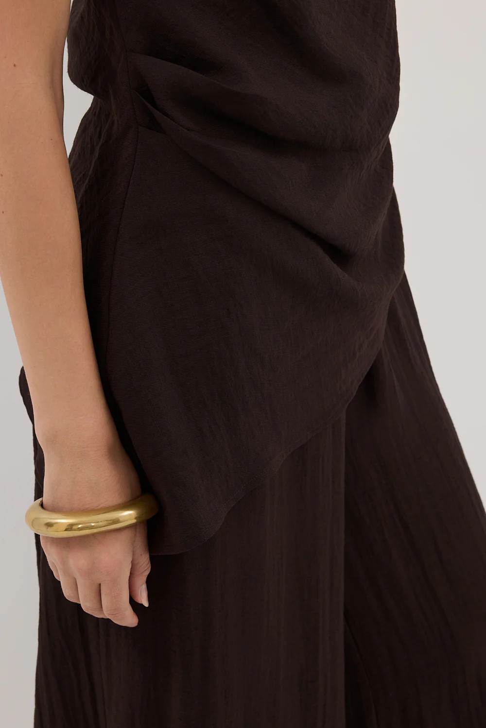 SHYLA BITTER CHOC WIDE LEG PANT - Yukikoi