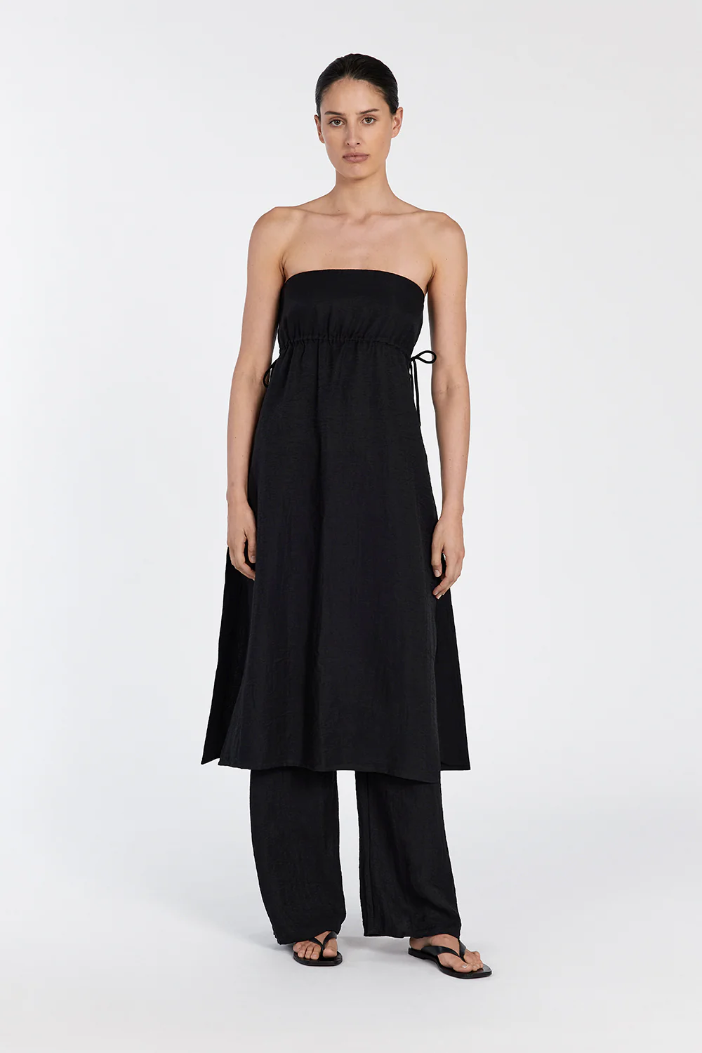 MEI BLACK LINEN BLEND TUNIC TOP - Yukikoi