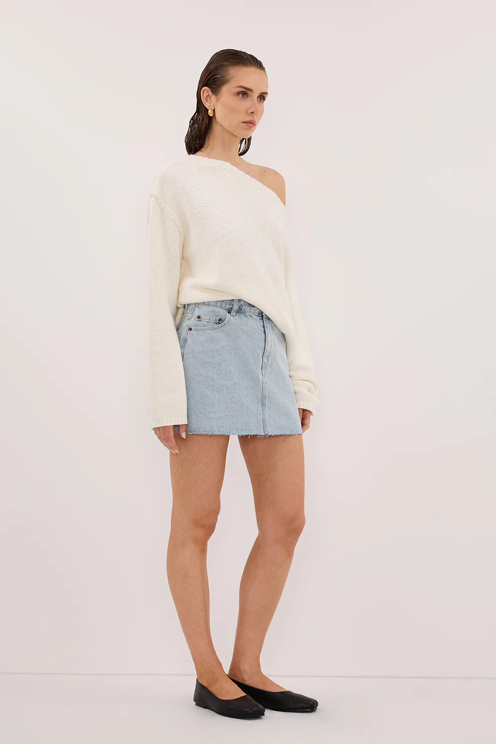 DANA LIGHT RINSE DENIM MINI SKIRT - Yukikoi