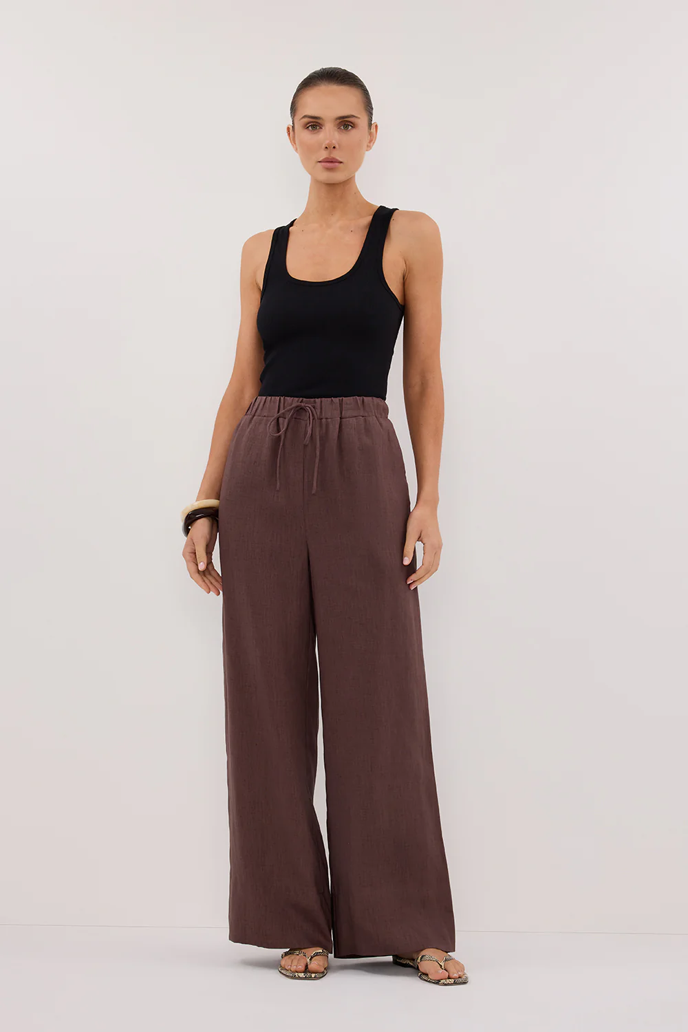 GINA CHOC LINEN ELASTIC WAIST PANT - Yukikoi