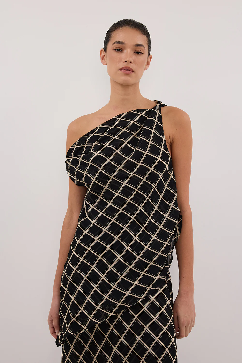 ARLINGTON BLACK TWIST TOP - Yukikoi