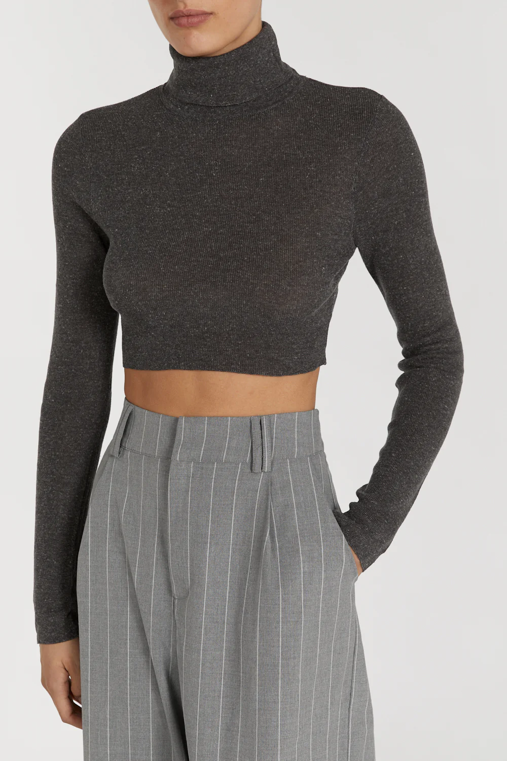 TANNER CHARCOAL KNIT CROP TOP - Yukikoi