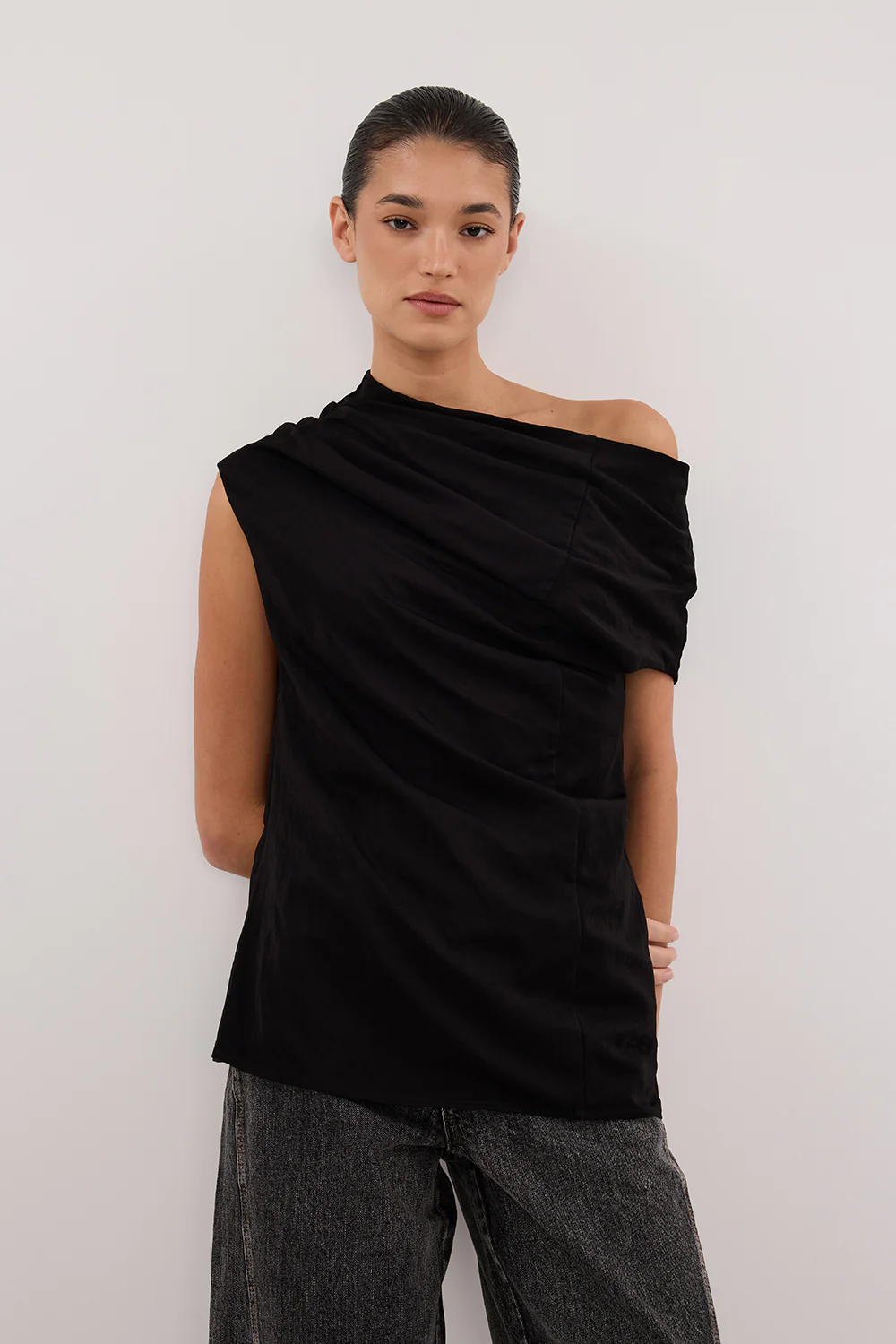 ANDY BLACK ASYM DRAPED TOP - Yukikoi