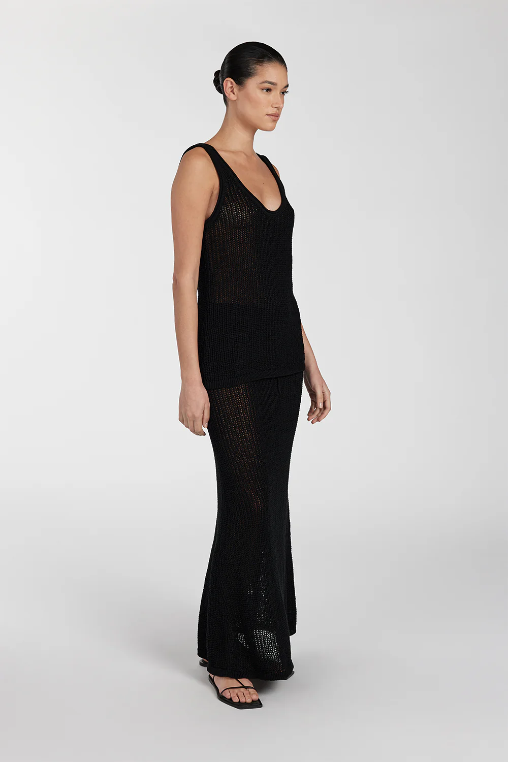 MARGOT BLACK SCOOP CROCHET TANK - Yukikoi