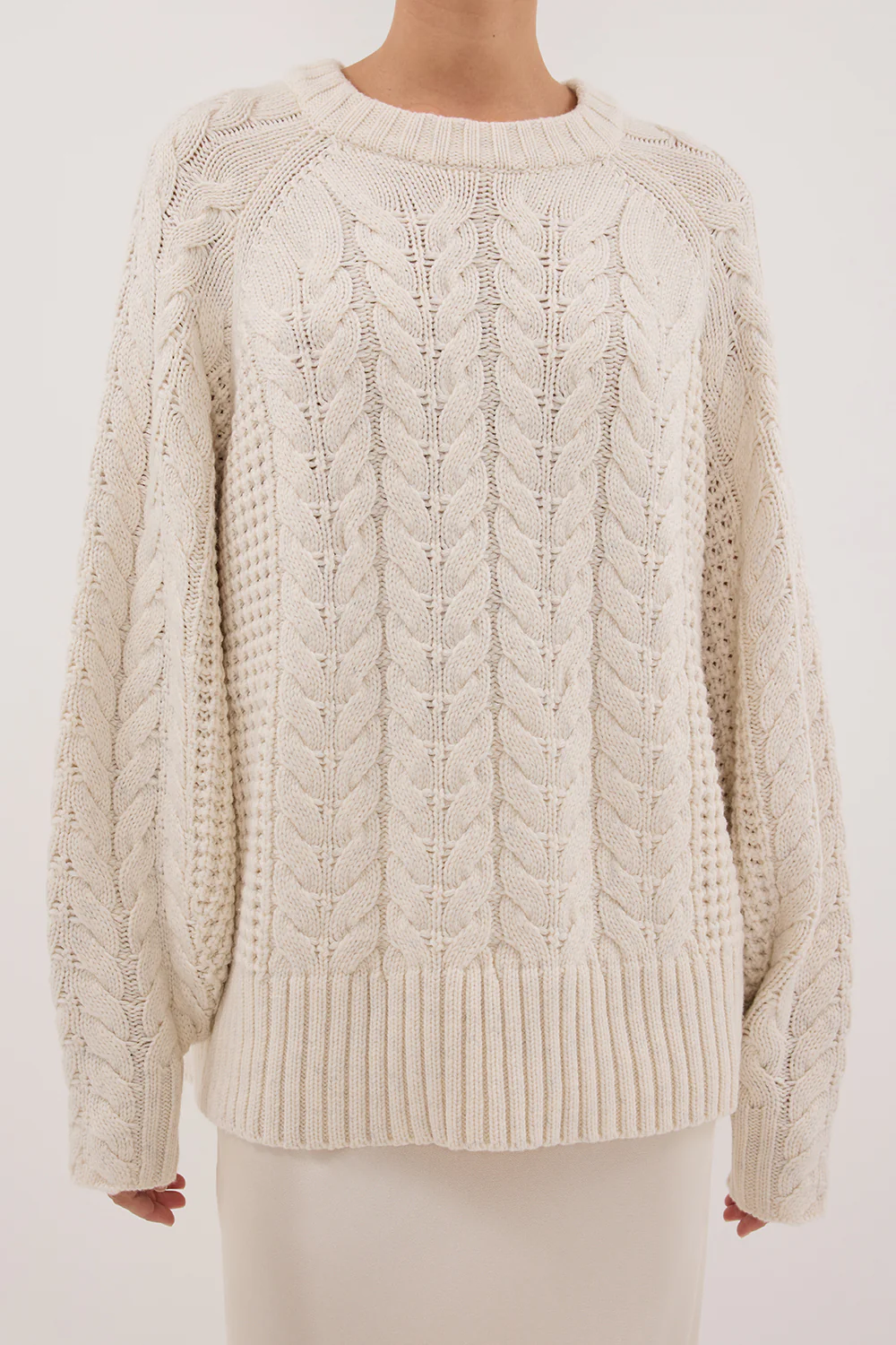 TOM CREAM CABLE LONGLINE JUMPER - Yukikoi