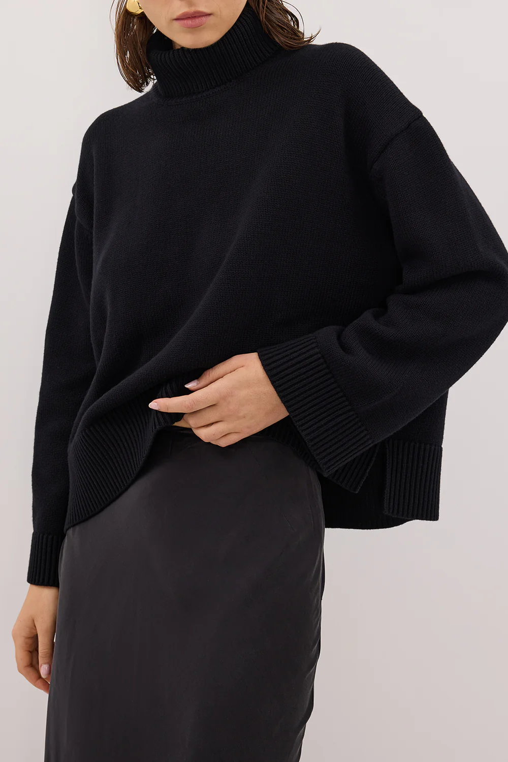 ELLA BLACK TURNBACK NECK KNIT JUMPER - Yukikoi