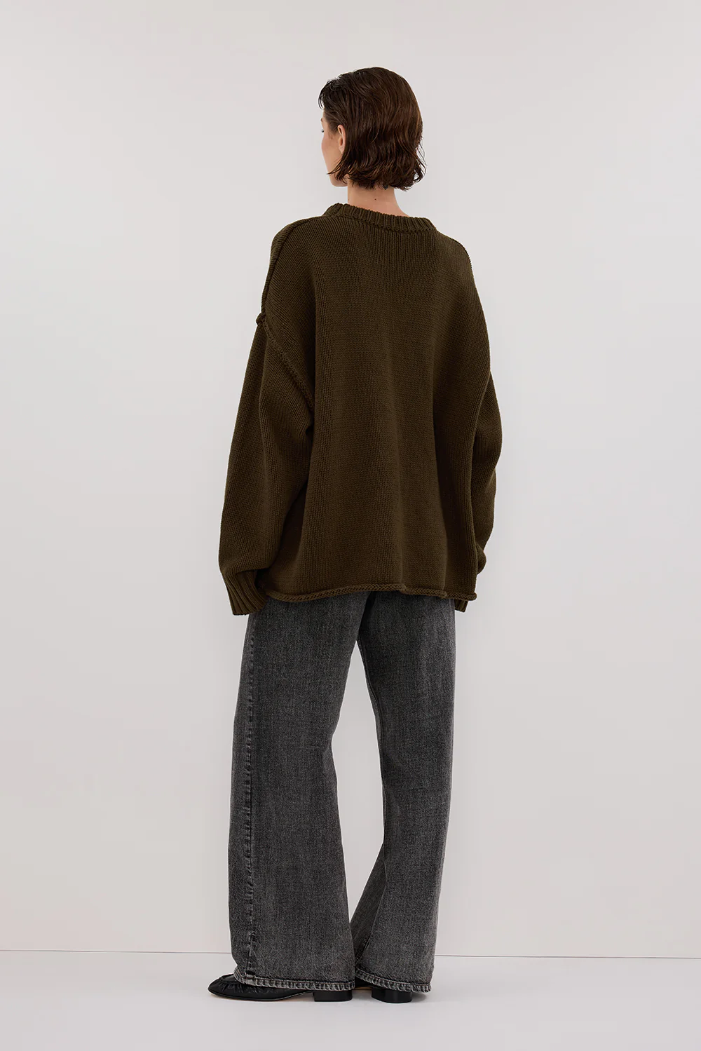 ROY OLIVE OVERSIZED LONGLINE KNIT JUMPER - Yukikoi