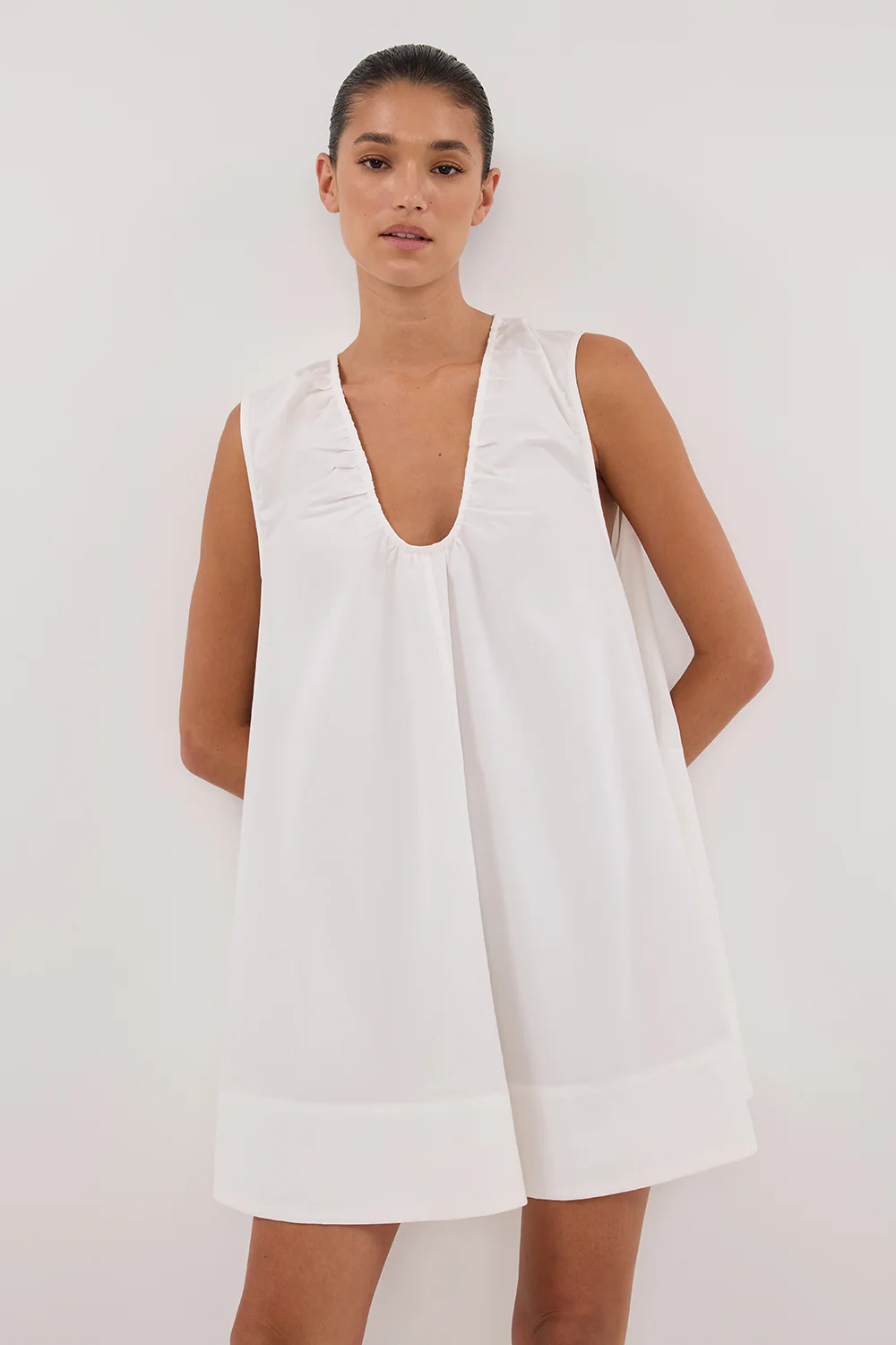 GABBY WHITE OVERSIZED COTTON MINI DRESS - Yukikoi