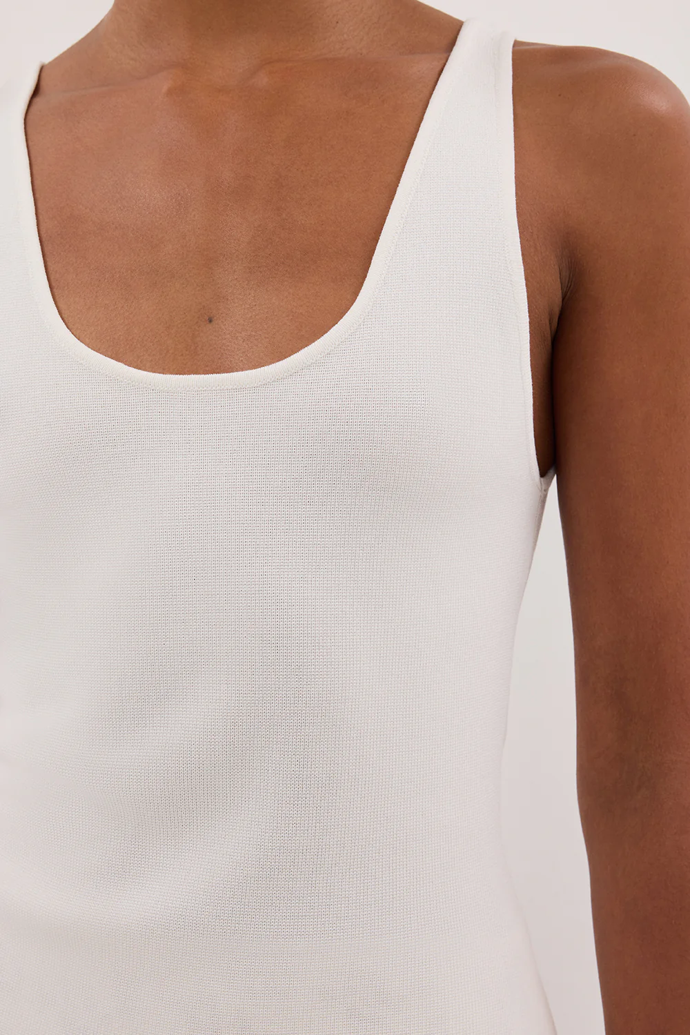 TROY WHITE KNIT TANK - Yukikoi