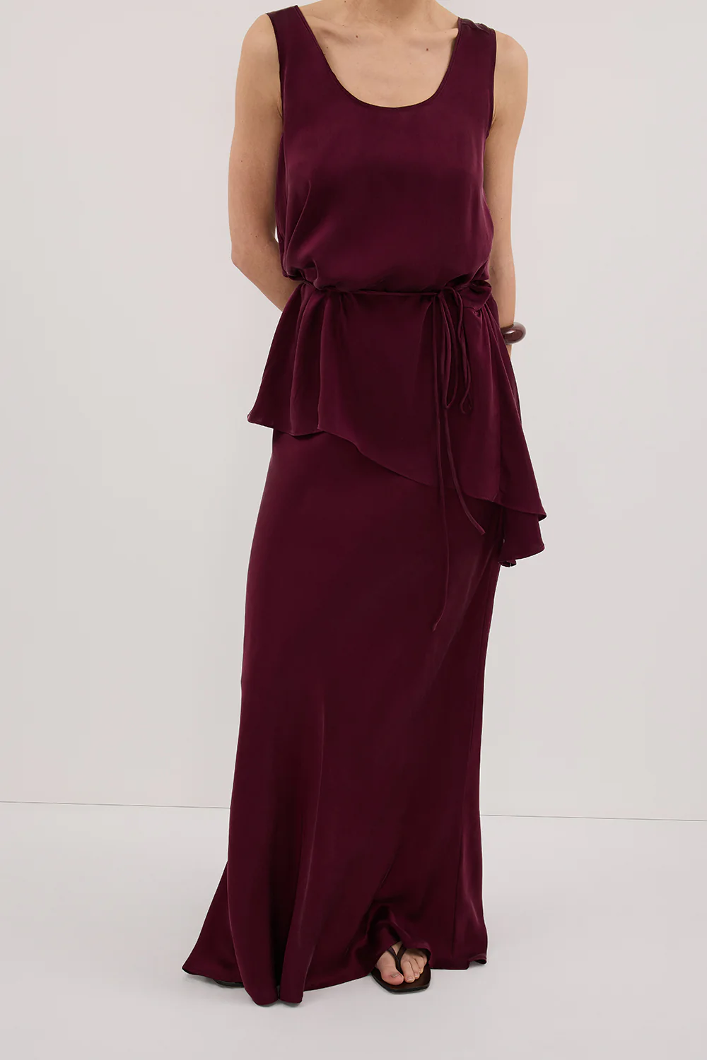 COLETTE MERLOT SILK MIDI SKIRT - Yukikoi