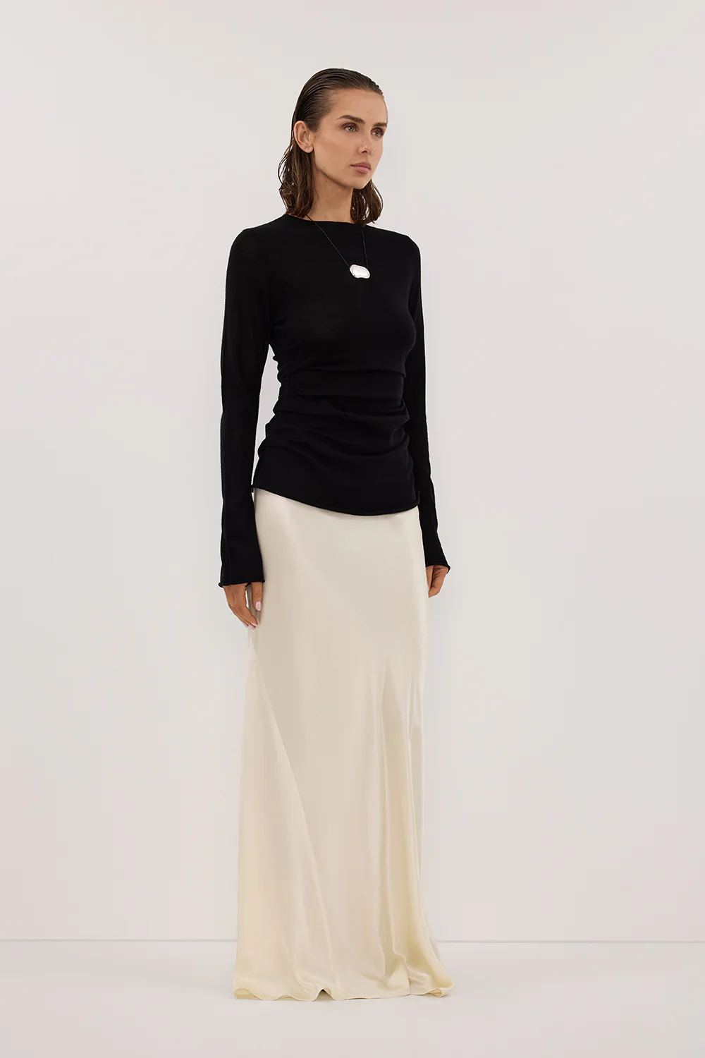 NICO BLACK MERINO KNIT TOP - Yukikoi