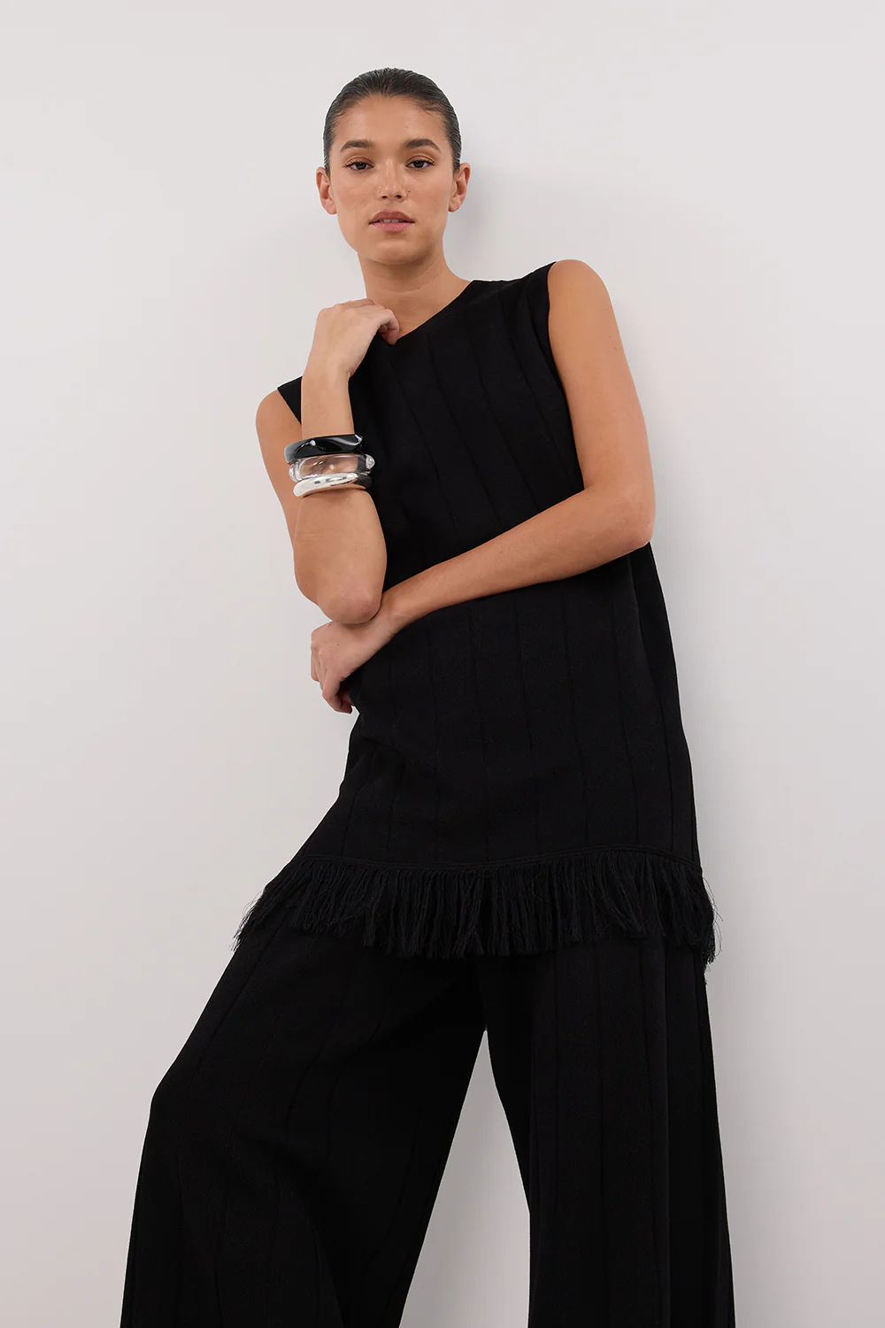 ARIA BLACK FRINGED TUNIC TOP - Yukikoi