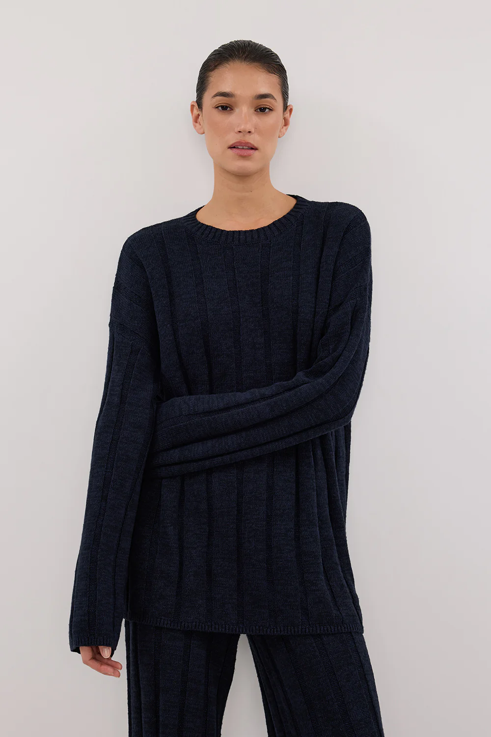 JAZZ INDIGO CREW NECK KNIT TOP - Yukikoi