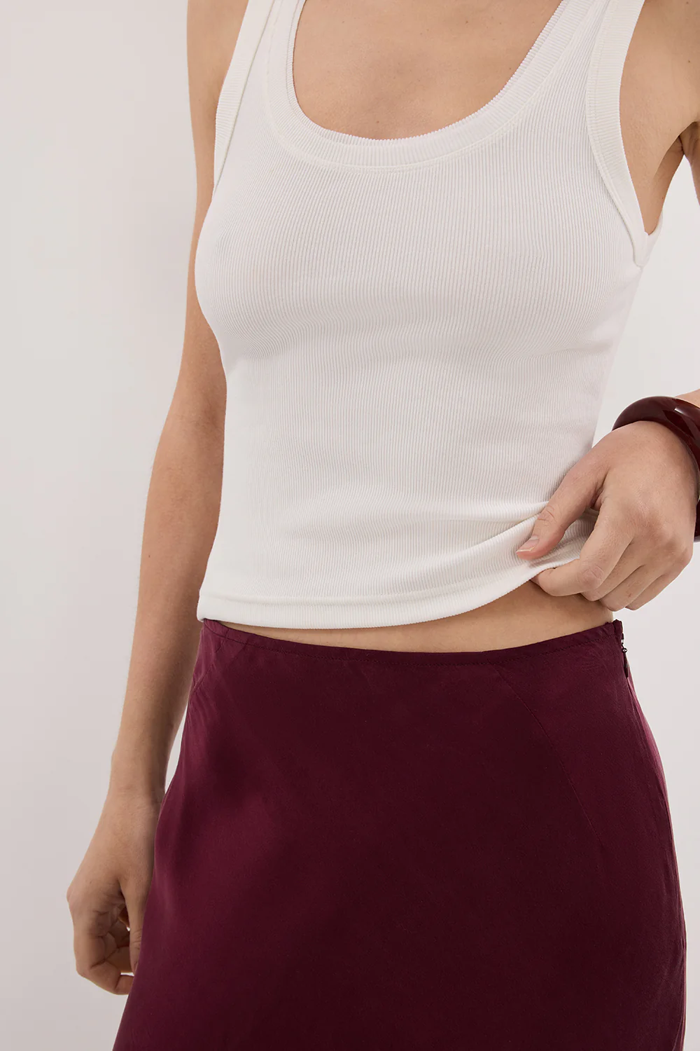 COLETTE MERLOT SILK MIDI SKIRT - Yukikoi