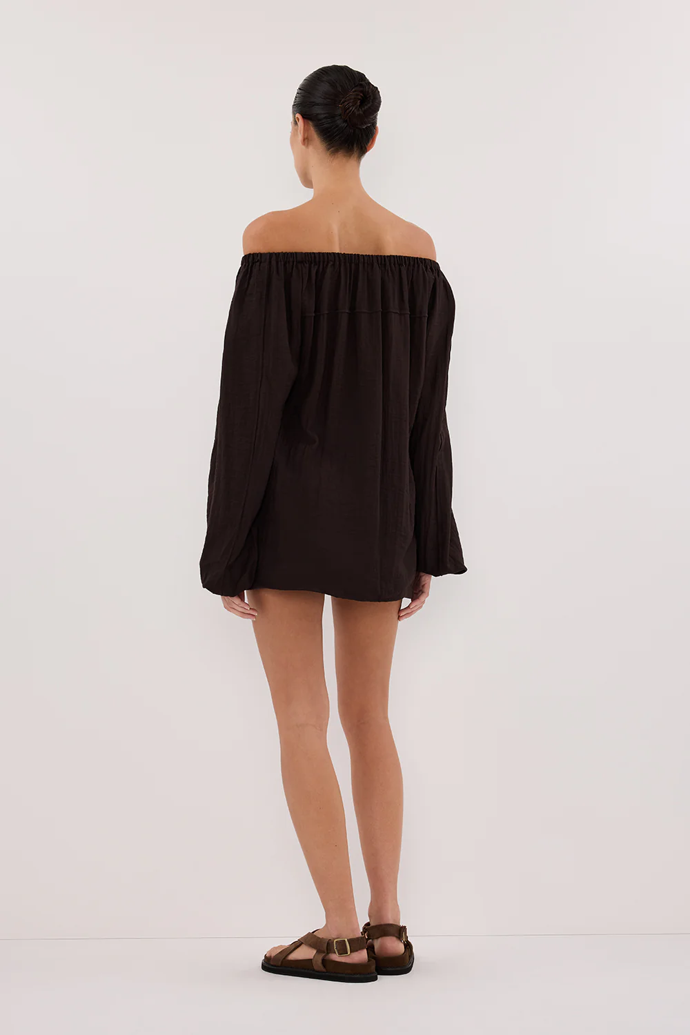 SHANIYA BITTER CHOC LONG SLEEVE TOP - Yukikoi