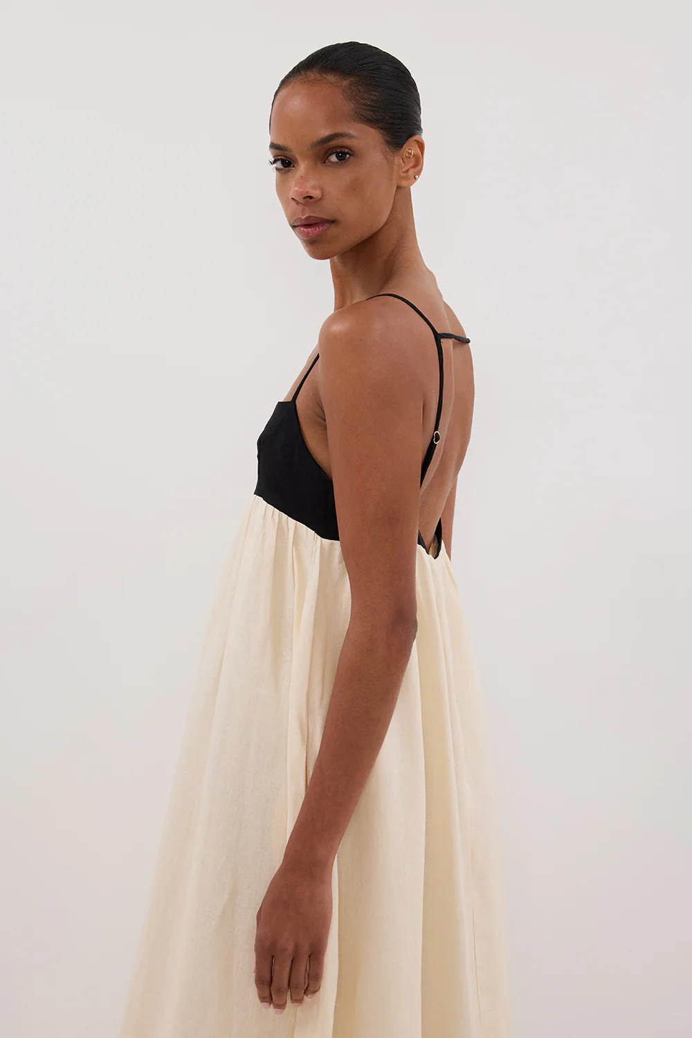 ELENA BUTTERMILK LINEN MAXI DRESS - Yukikoi