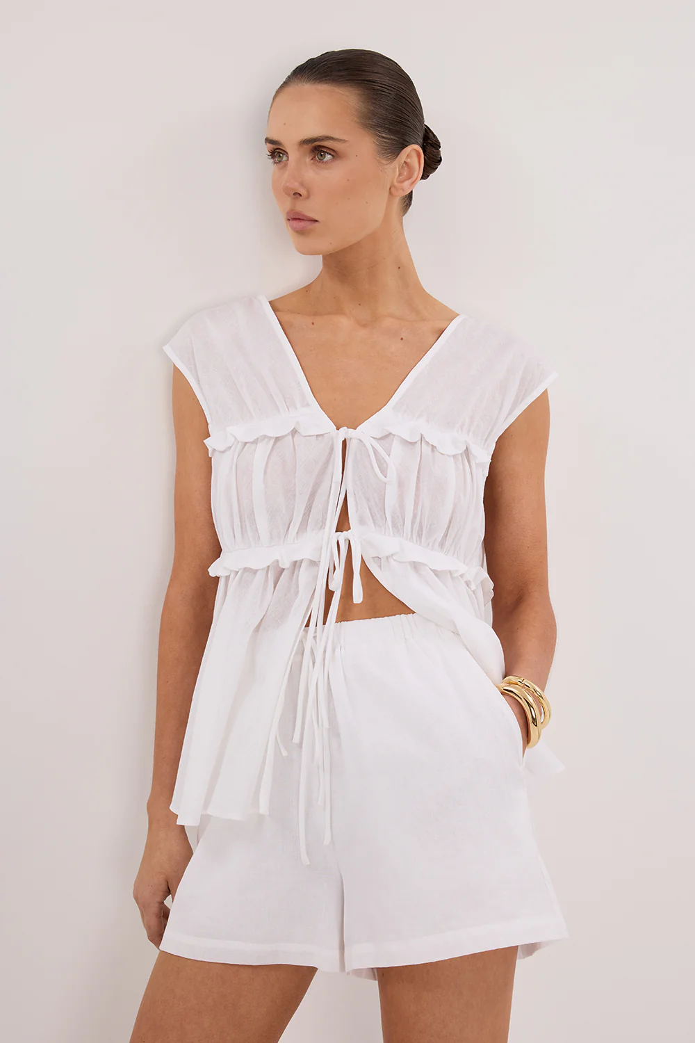 QUINN WHITE LINEN SHORT - Yukikoi