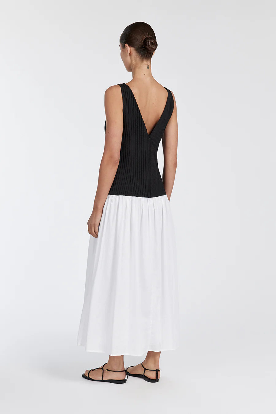 KELSIE BLACK & WHITE MIDI DRESS - Yukikoi