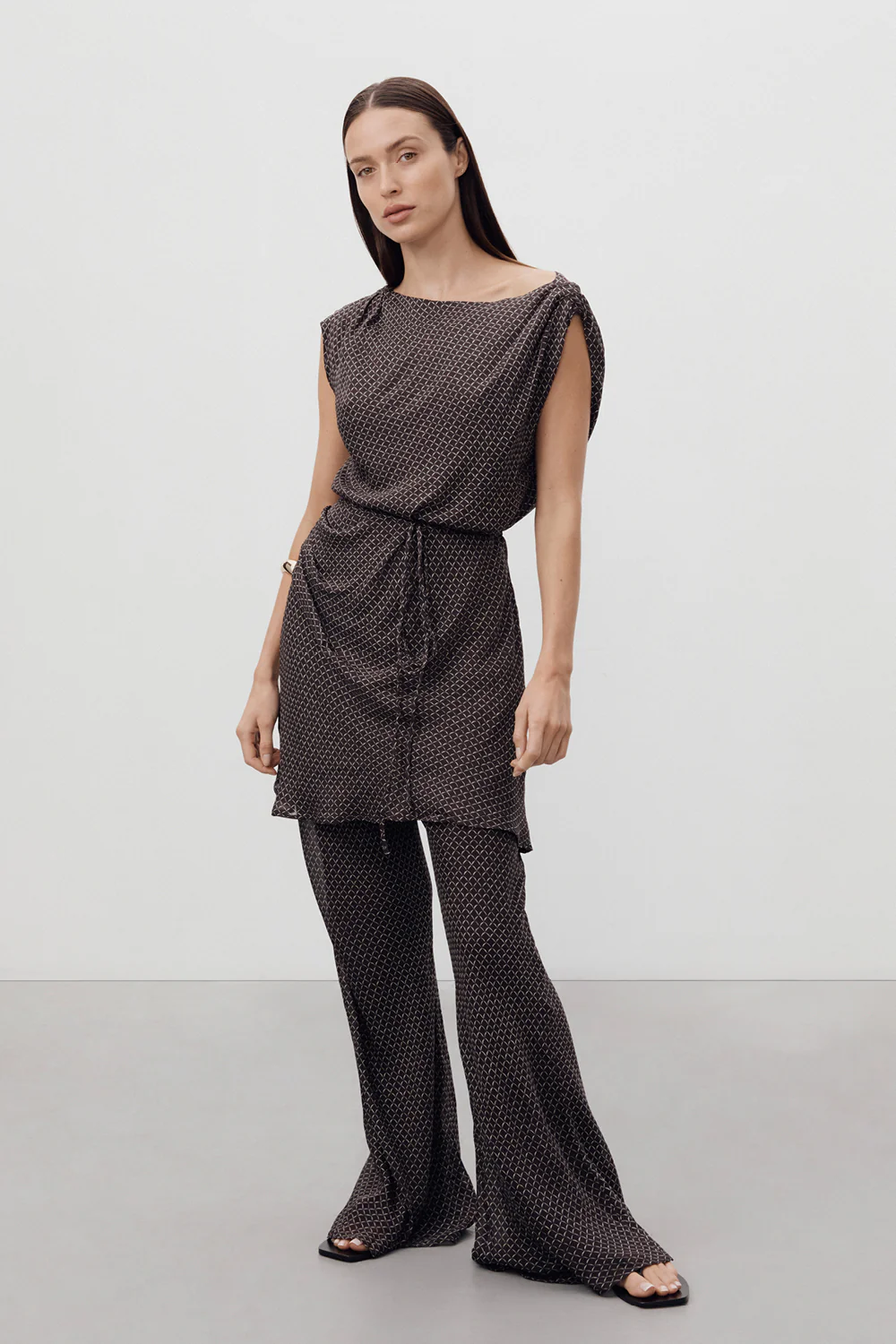 TIA CHOC MICRO CHECK MINI DRESS - Yukikoi