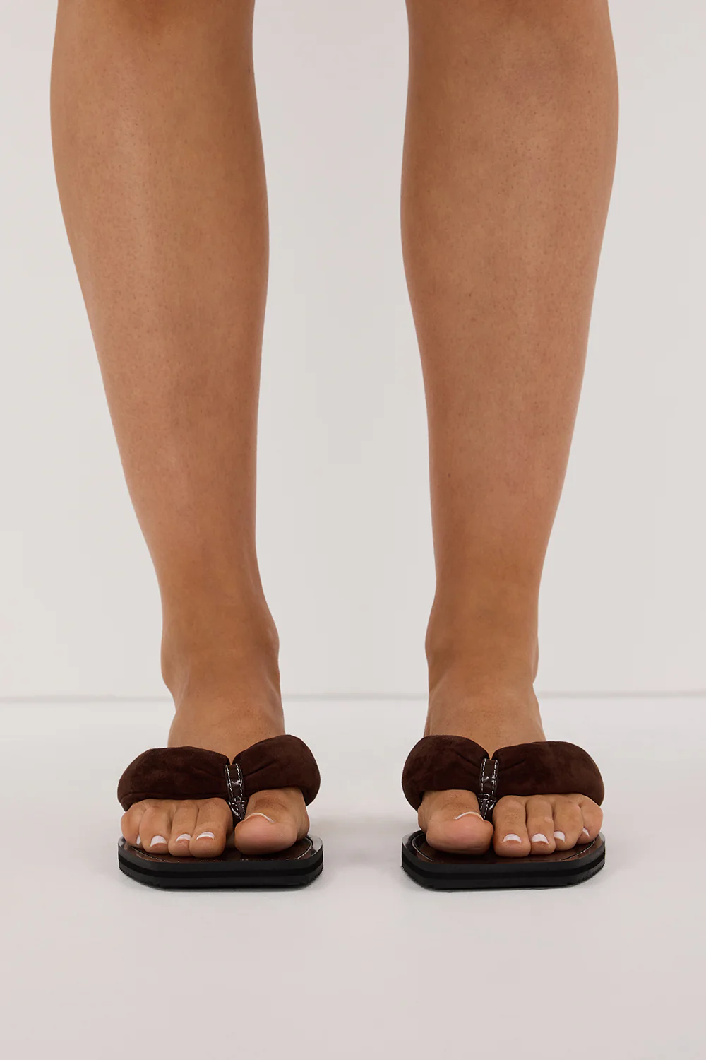 ALIAS MAE CHASE CHOC SANDAL - Yukikoi
