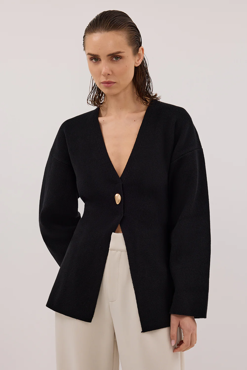 SCOUT BLACK LONG SLEEVE KNIT TOP - Yukikoi