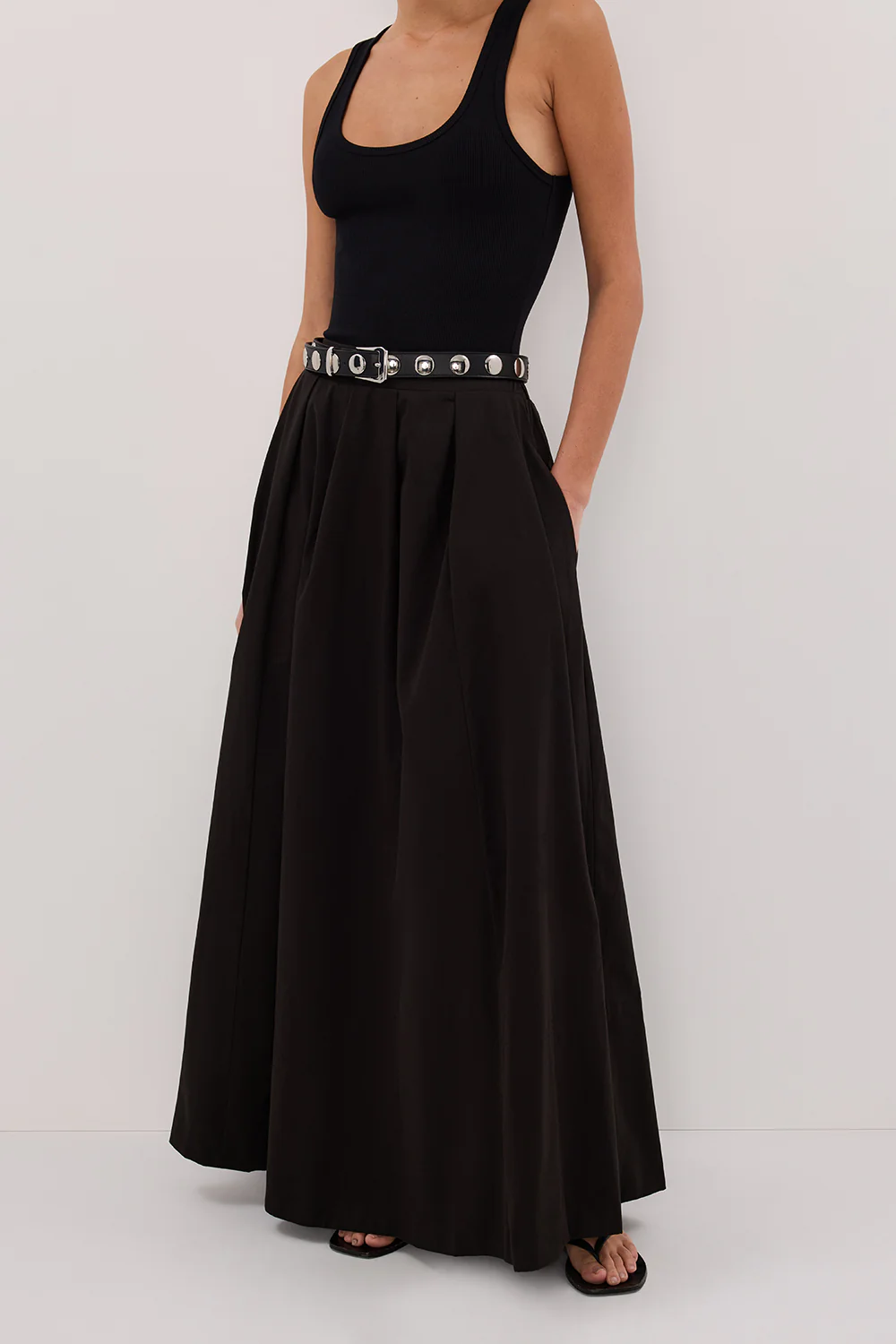 CONAGH BLACK POPLIN MIDI SKIRT - Yukikoi