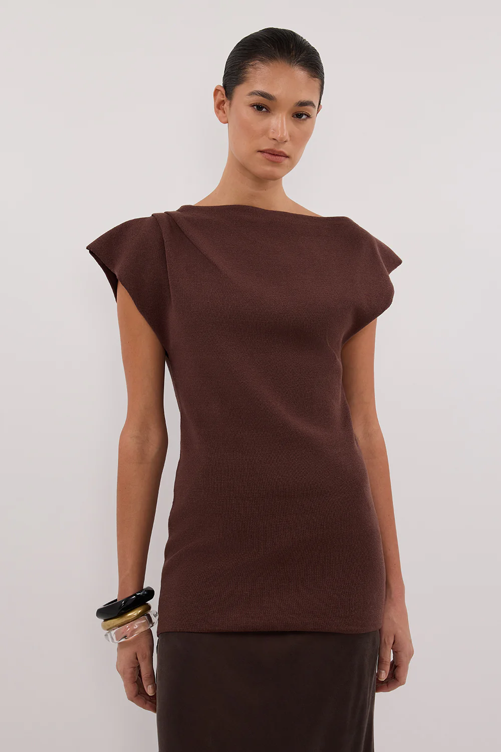 LIA WALNUT SLEEVELESS KNIT TOP - Yukikoi
