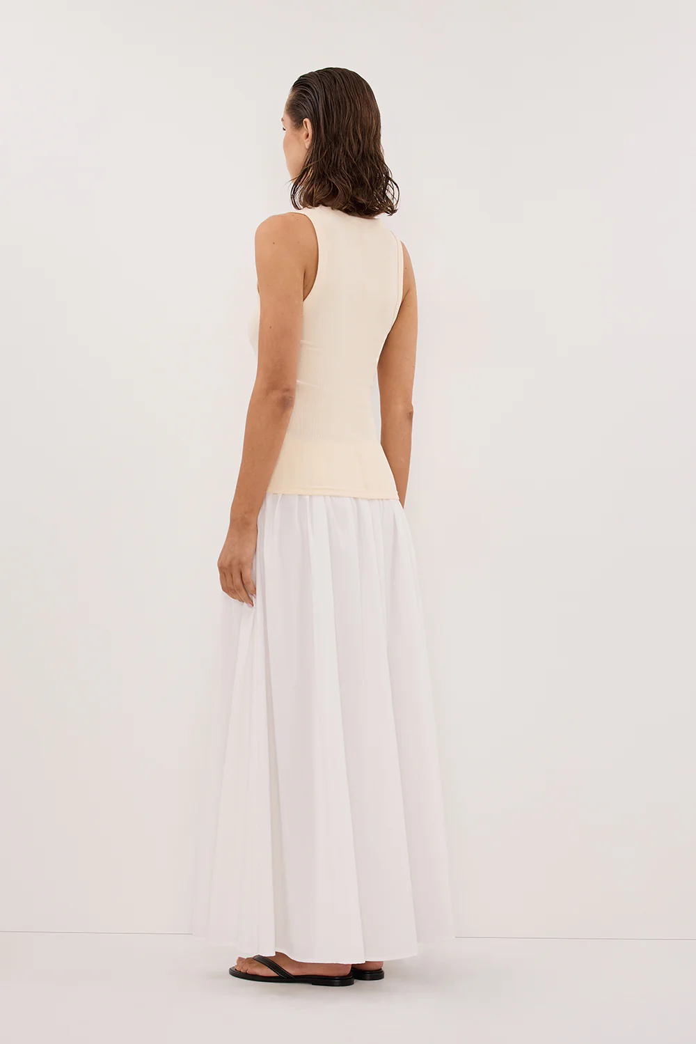 CLARA SANDSTONE SCOOP NECK TANK TOP - Yukikoi