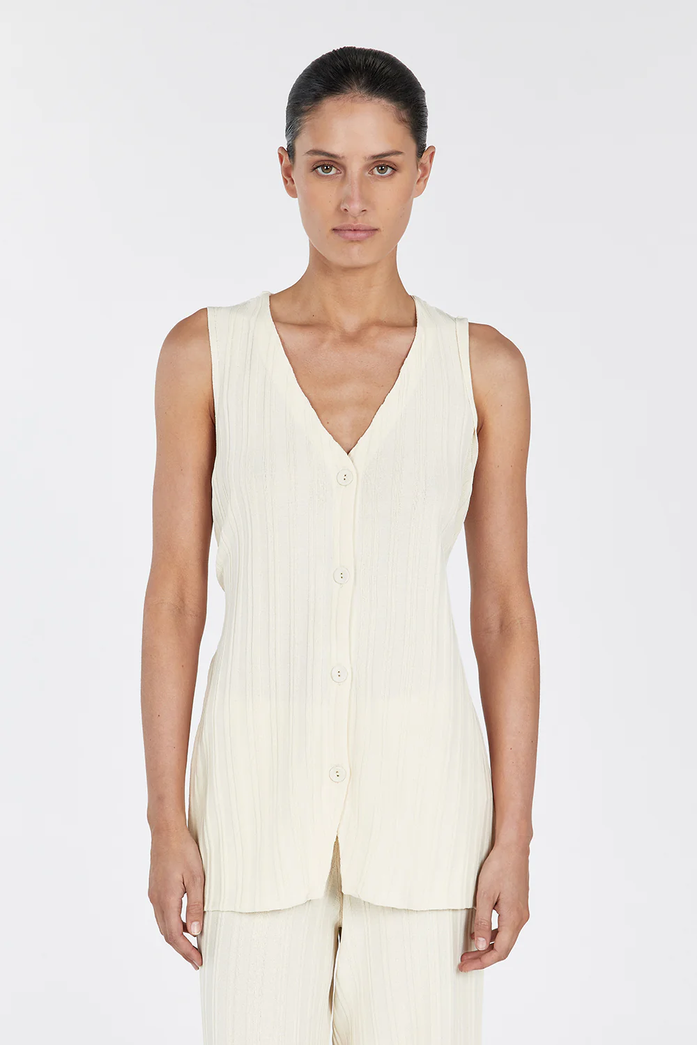 SYLVIA CREAM LONGLINE VEST - Yukikoi