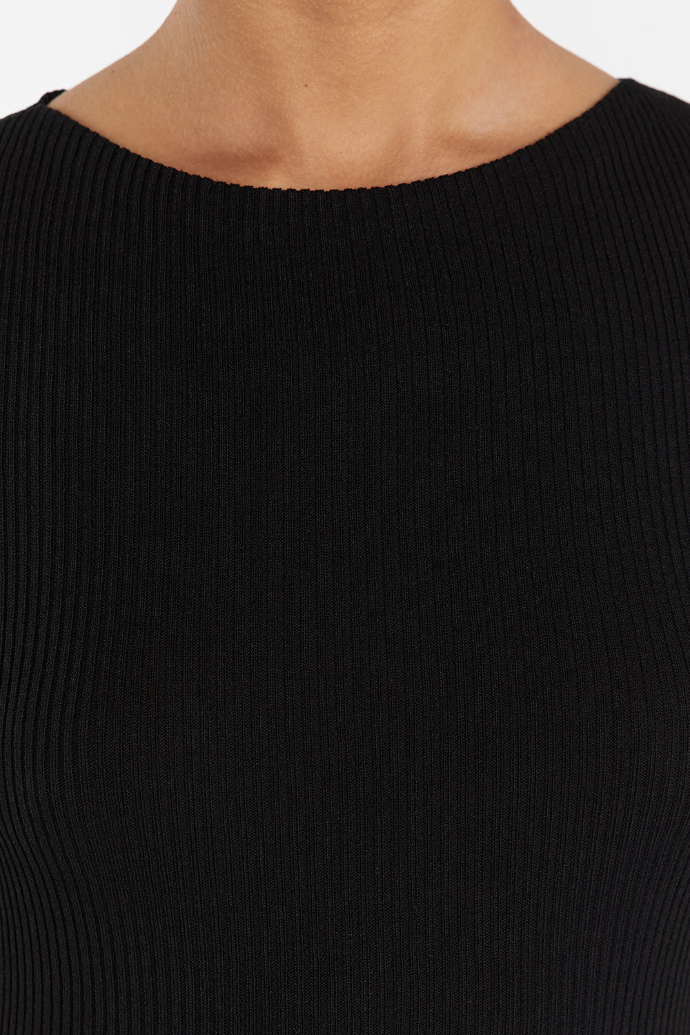 MAX BLACK BOAT NECK KNIT MIDI DRESS - Yukikoi
