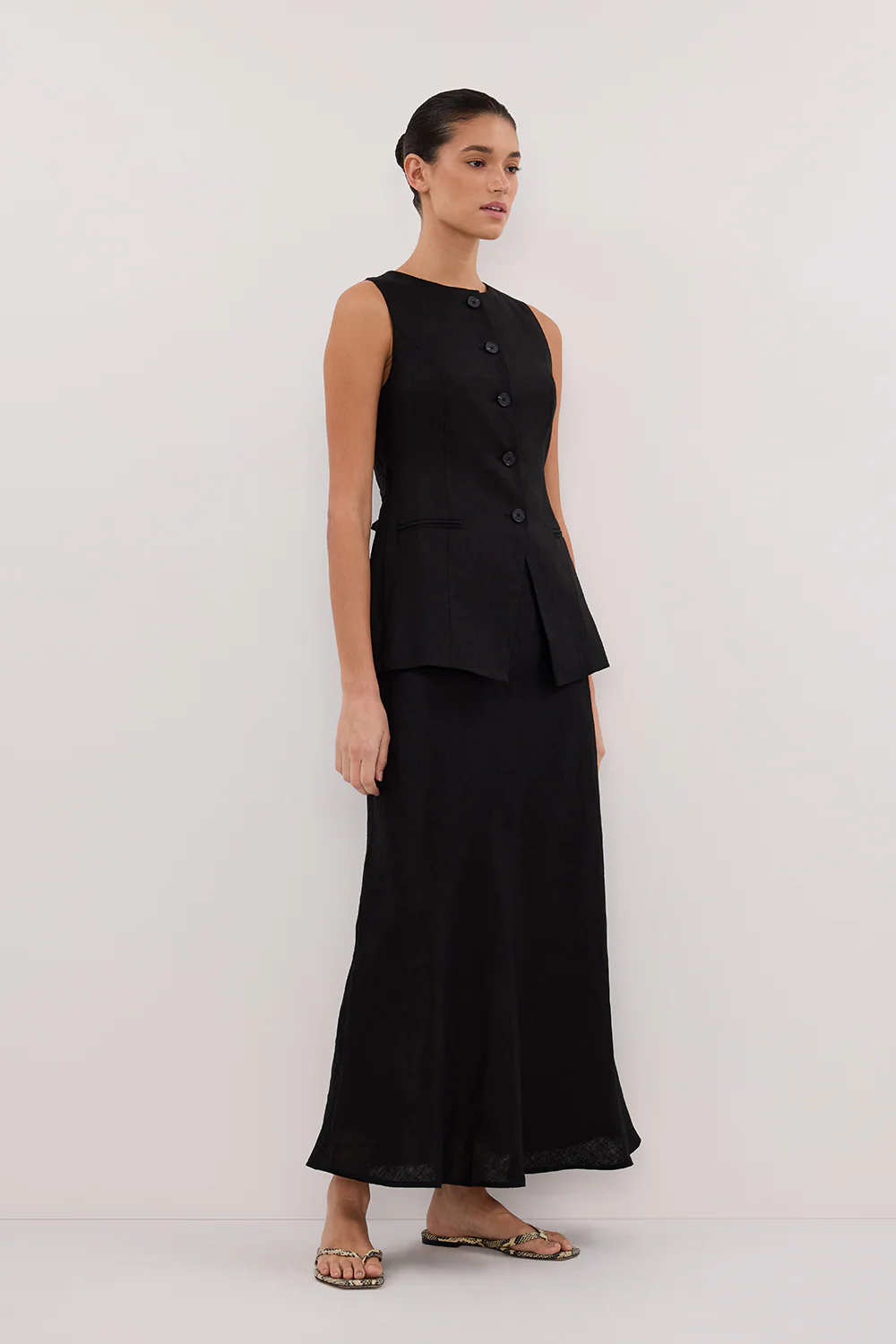 TYRA BLACK LINEN MIDI SKIRT - Yukikoi