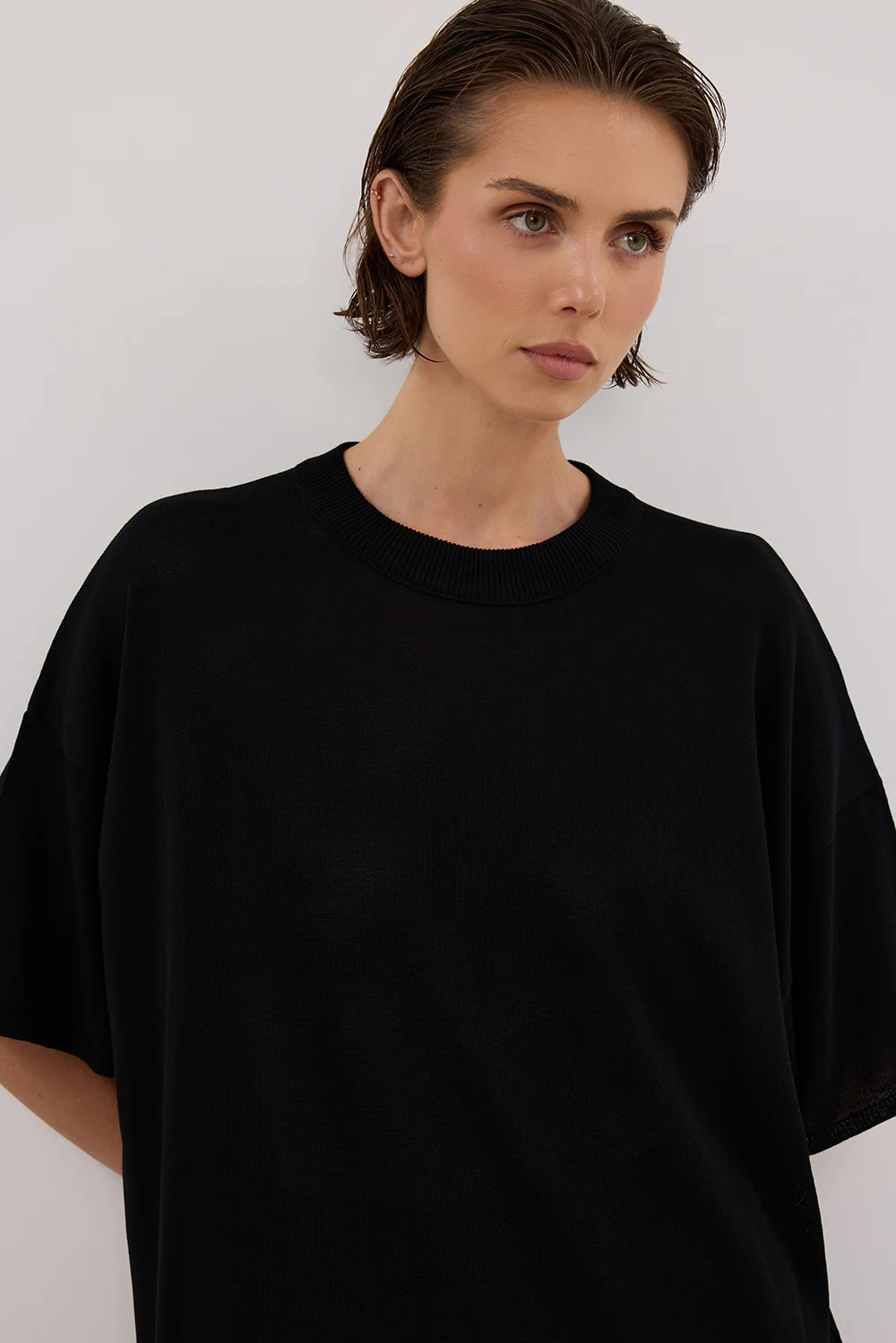 JACKI BLACK OVERSIZED KNIT TEE - Yukikoi